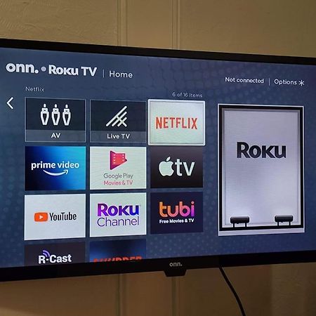 مونتريال Tv + Netflix / High Speed Internet / Room C المظهر الخارجي الصورة