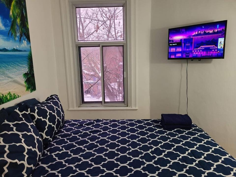 مونتريال Tv + Netflix / High Speed Internet / Room C المظهر الخارجي الصورة